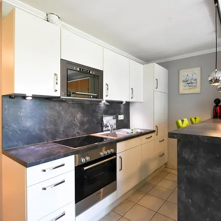 16 Im Seeschloss - Mit Meerblick Apartment *